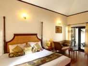 Deluxe Cottages Thekkady